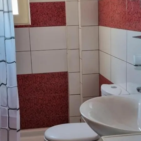 Pinkapartment * Sarande